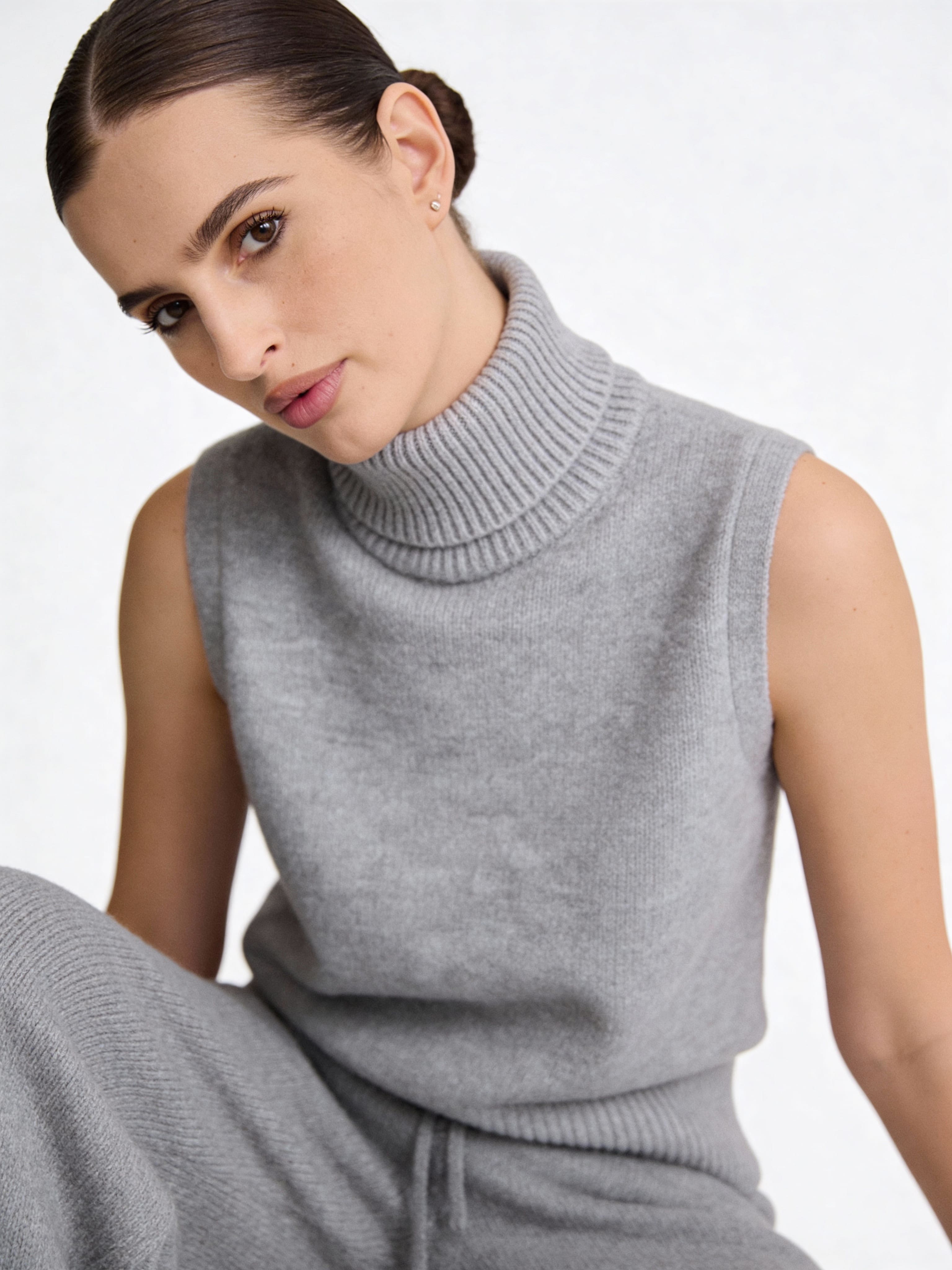 Вʼязаний топ MERIN КОЛЬОРУ MELANGE