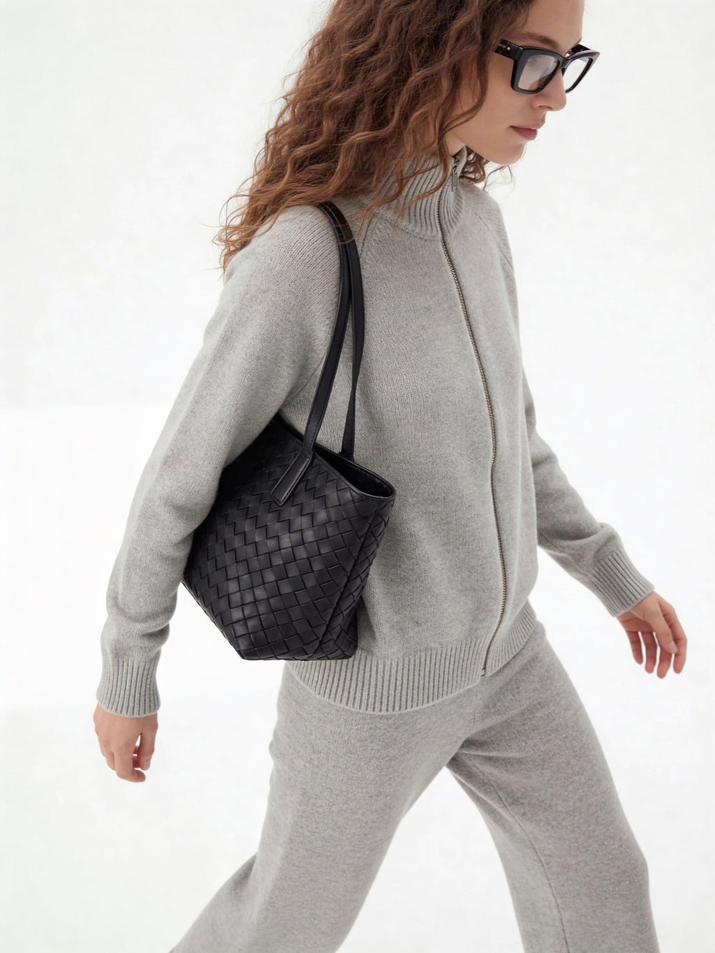 ВʼЯЗАНИЙ КАРДИГАН MERIN НА БЛИСКАВЦІ КОЛЬОРУ MELANGE