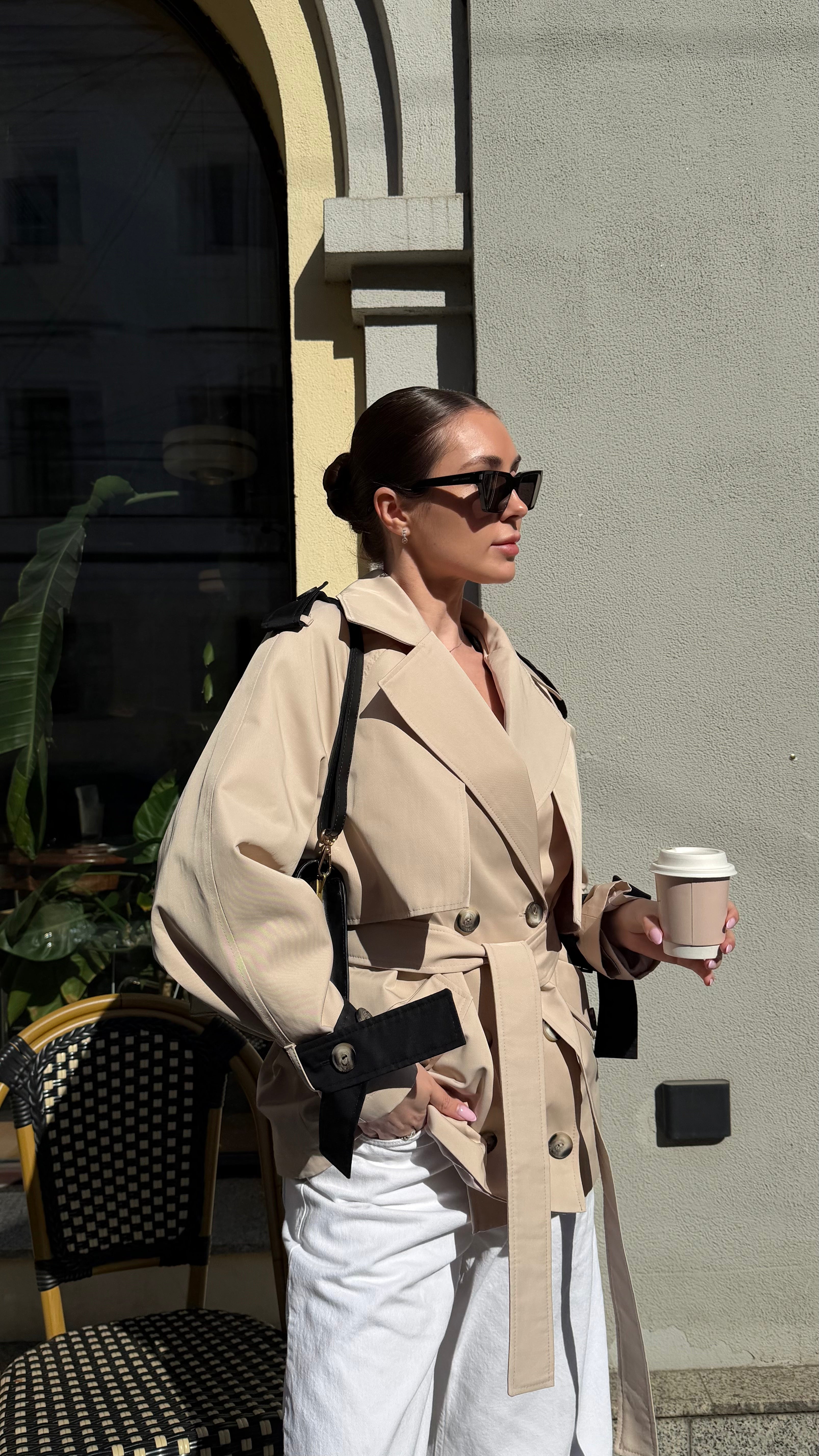 ВКОРОЧЕНИЙ ТРЕНЧ PARIS БЕЖЕВИЙ